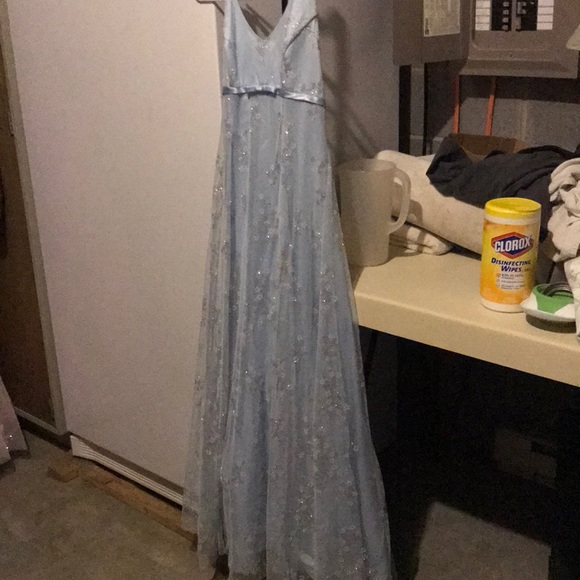 Long light blue halter formal gown - Picture 2 of 3